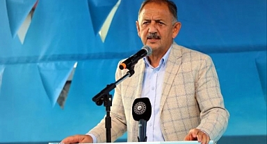 Bakan Özhaseki: Dışarıdan Gelen Herkes Depremin 4'te 1'i Bizde Olsa Altından Kalkamazdık' Dedi.