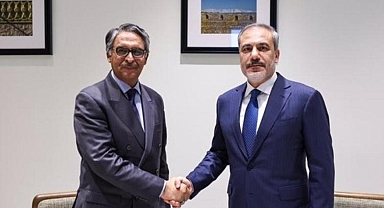 Bakan Fidan, Pakistan Dışişleri Bakan ile görüştü