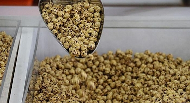 Duyanları şaşkına çeviriyor! 4 liralık leblebi aldı, sıcaklığını beğenmeyince bakın ne yaptı