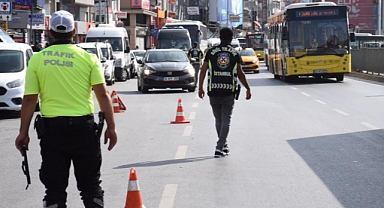 İstanbul'da taksi sürücülerine denetim...