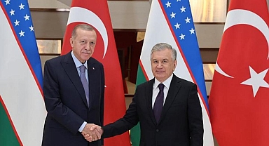 Cumhurbaşkanı Erdoğan, Mirziyoyev ile bir araya geldi!